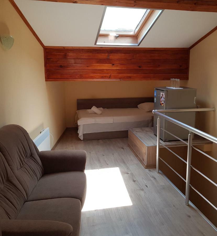 Часовника Hotel Trjavna Buitenkant foto