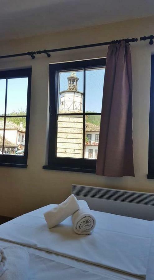 Часовника Hotel Trjavna Buitenkant foto